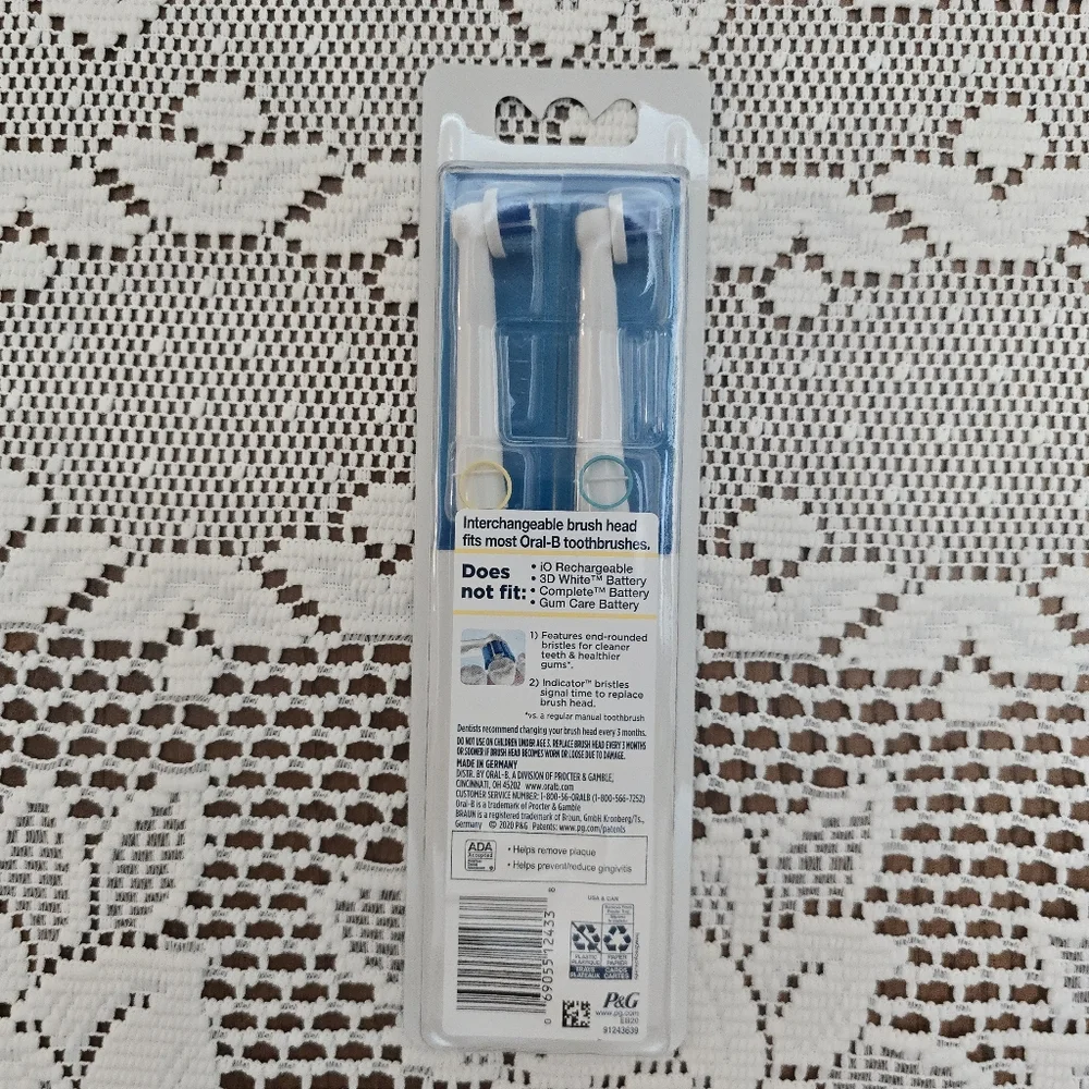 NEW Oral-B Precision Clean Replacement Brush Heads Pack for Electric Toothbrush